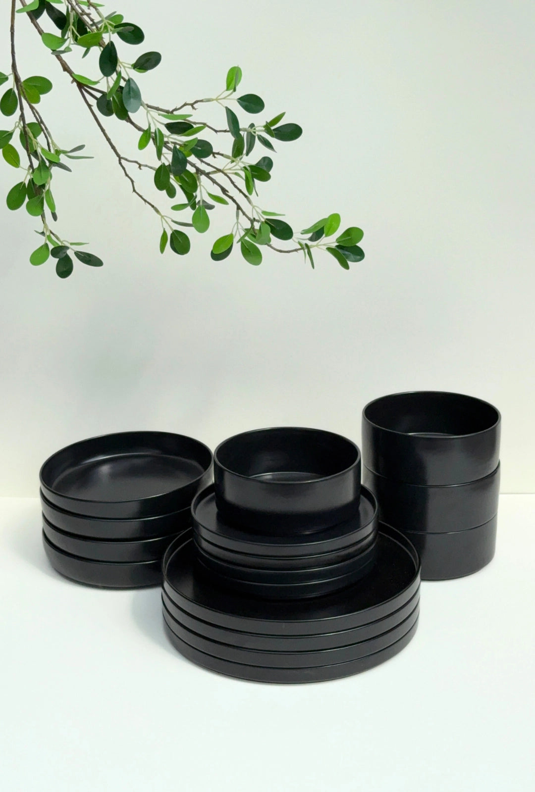 Vela Luna - Geschirrset (16 teilig)