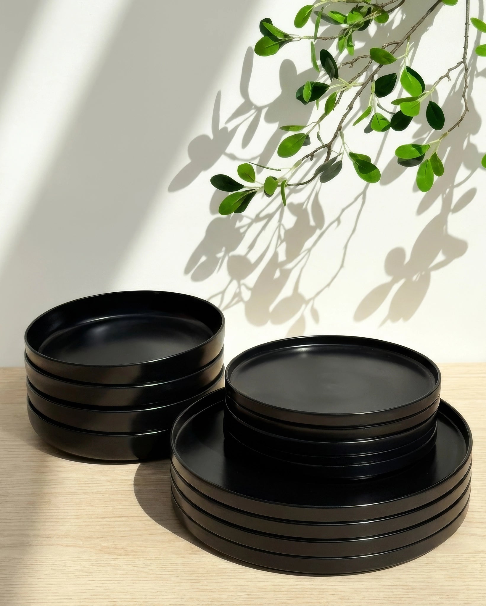 Vela Luna - Geschirrset (12 teilig)