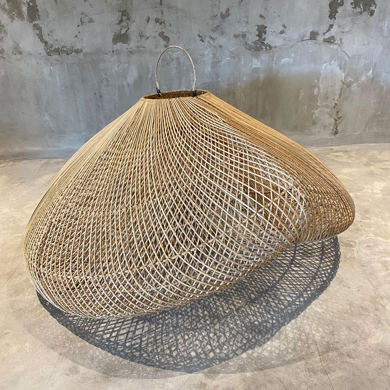 XXL Pendelleuchte aus Rattan - The Cloud Pendant - Paul & Romi
