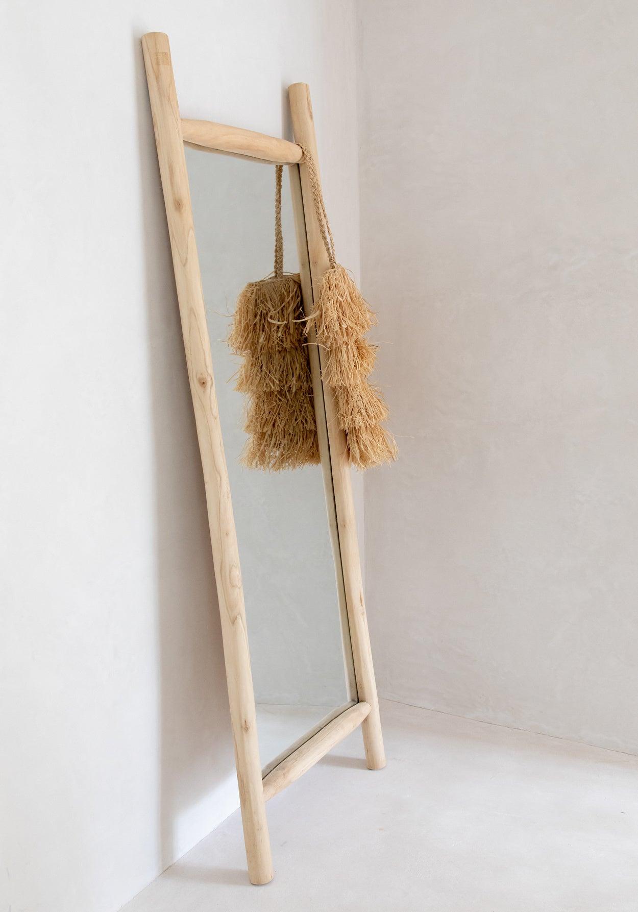 Spiegel aus Teakholz - The Island Dressing Room Mirror - Paul & Romi