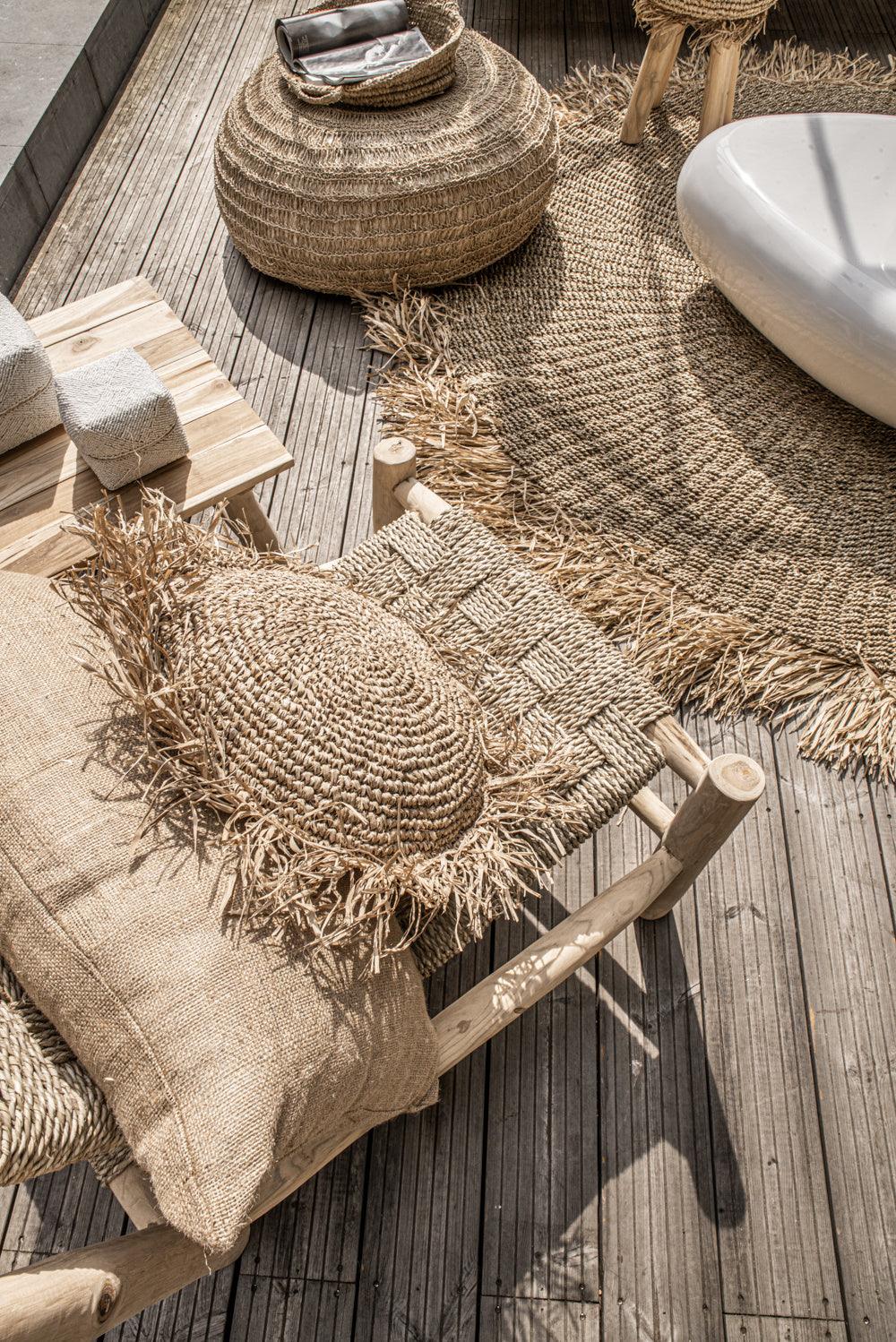 Beistelltisch aus Teakholz - The Island Side Table - Paul & Romi